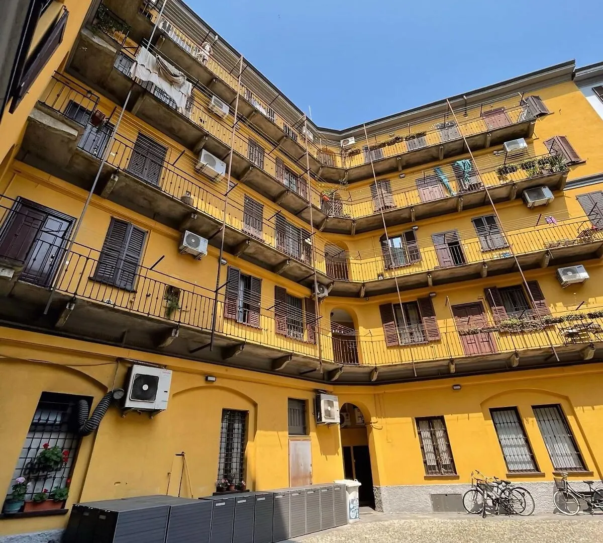 Apartment Sunny Balcony In Porta Romana Mailand Italien